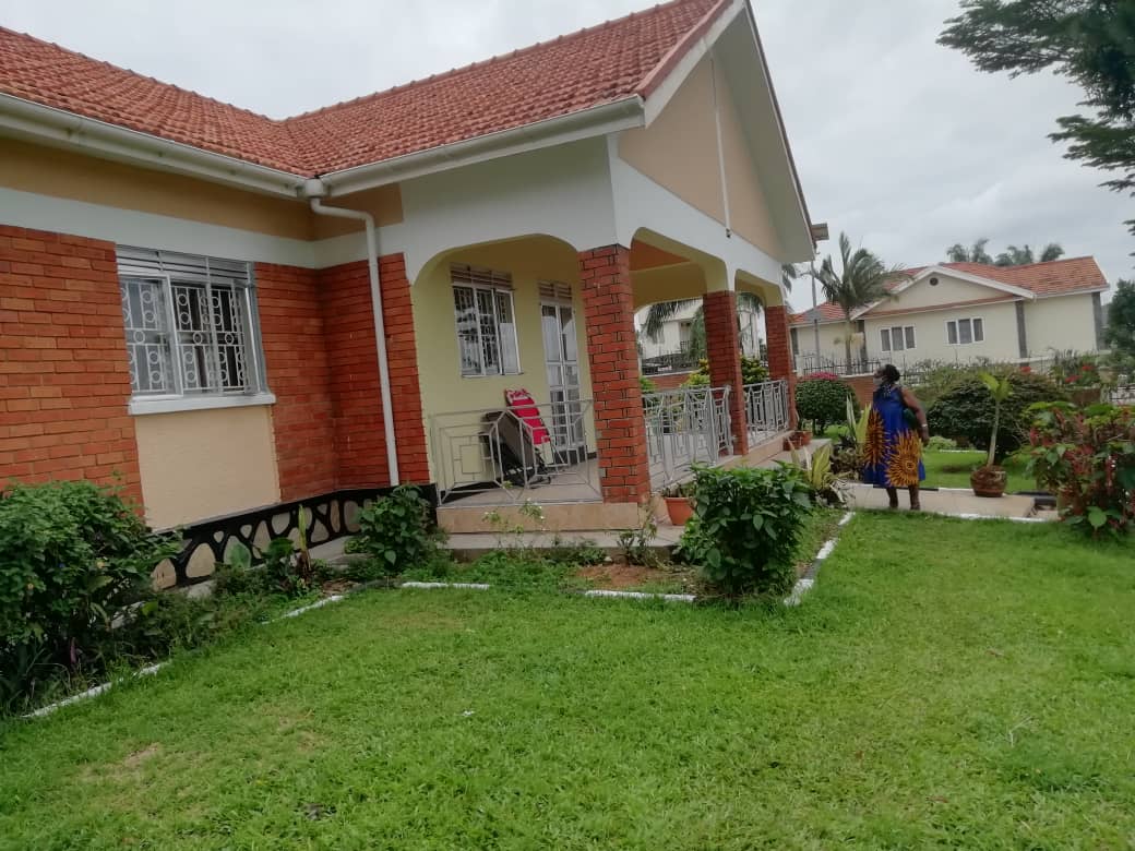 WhatsApp Image 2022-05-09 at 6.17.38 PM 1.jpeg